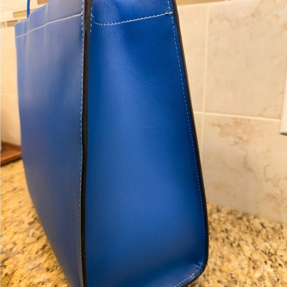 Coach Cashin 32 Leather Tote Bag - Blue Fin - Picture 3 of 11